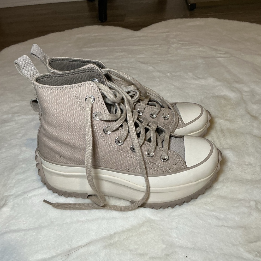 SOLD!!!!! DO NOT BUY ………Converse Light Gray Platform High-Tops - Picture 4 of 7